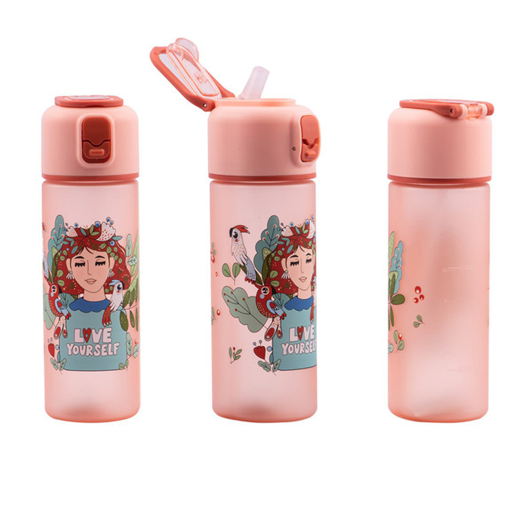 بطری آب کودک طرح کارتونی، ساختهشده از مواد ایمن و فاقد BPA
