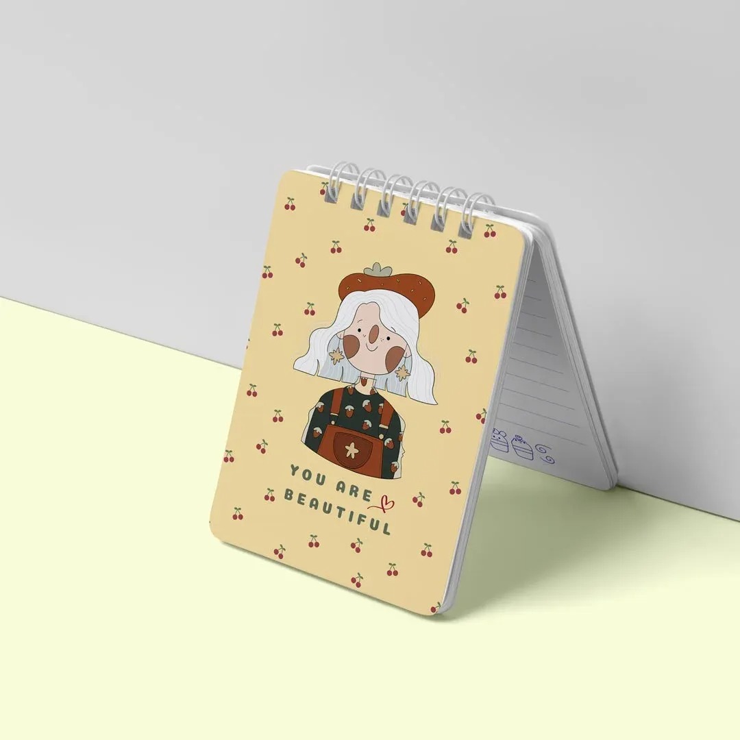دفترچه یادداشت پانداک ۸۰ برگ خطدار طرح دختر زرد